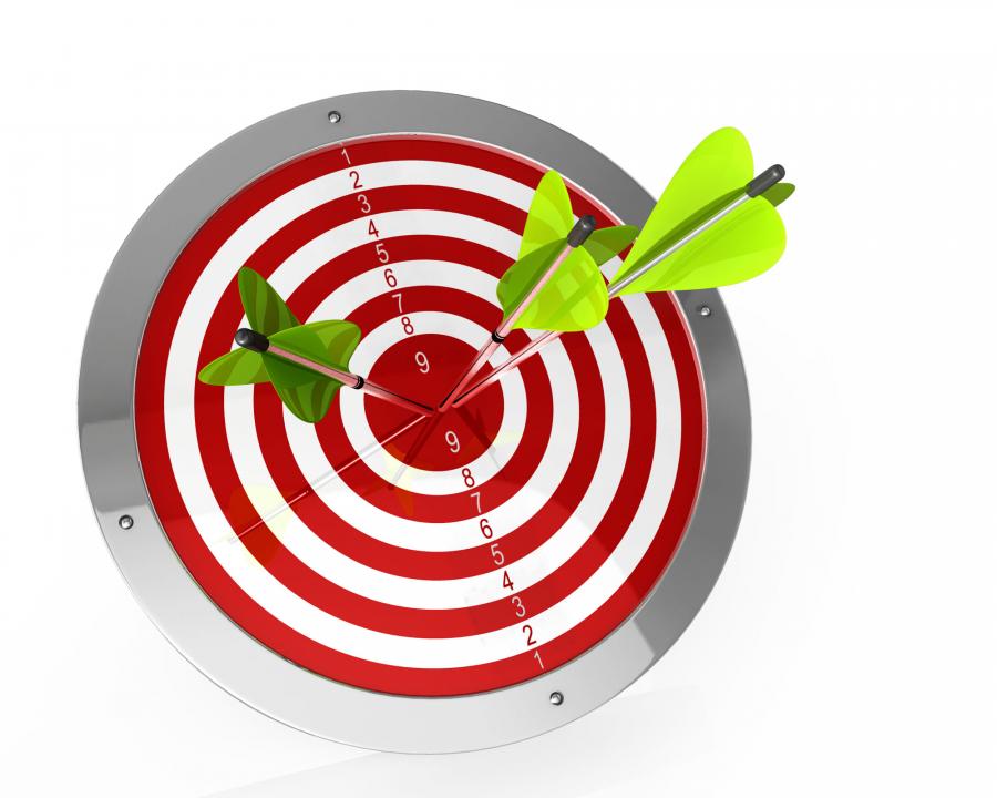 green_arrows_hitting_on_center_of_red_target_board_stock_photo_Slide01