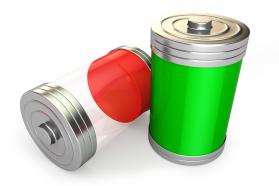 1114 Full Battery And Low Battery Icons Stock Photo