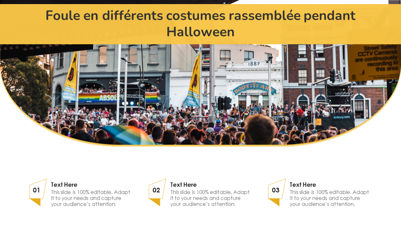 Foule en différents costumes rassemblée pendant Halloween